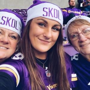 Meet your Posher, Hailey